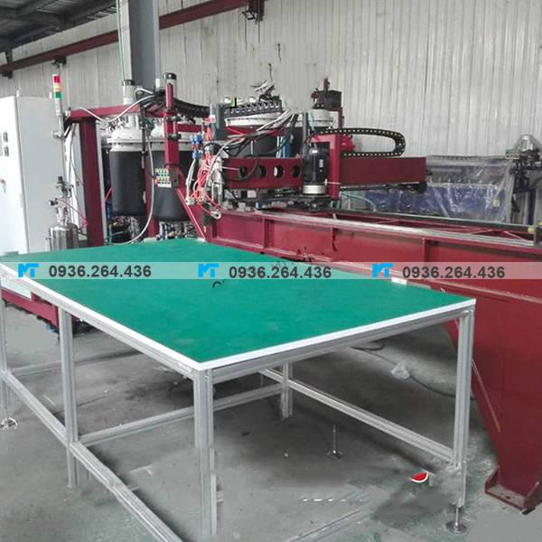 may-phun-foam-pu-cong-nghe-pu-5