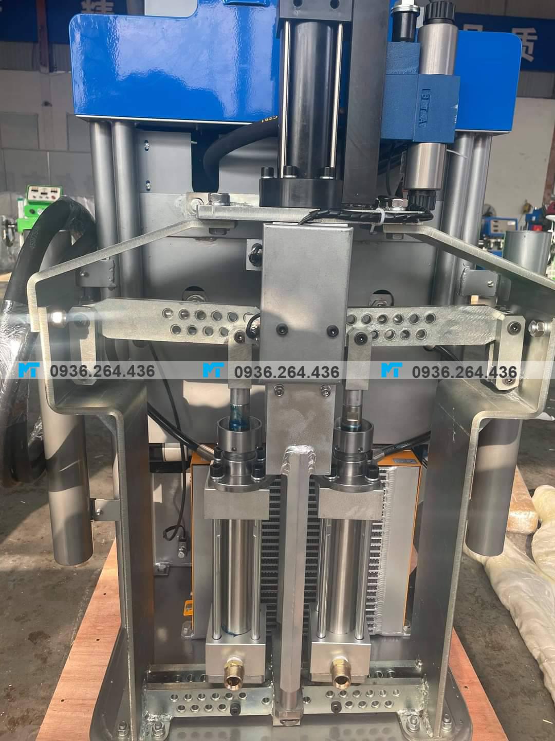 z2398543095989_eef3641bc7d0168d8bd905666f4fd7c5