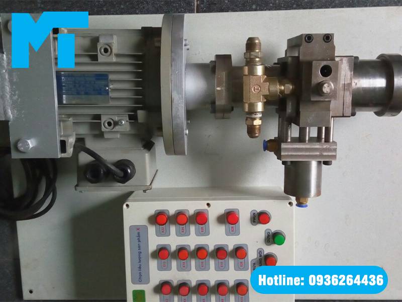 ung-dung-thuc-te Ứng dụng thực tế của máy trộn PU Foam 3