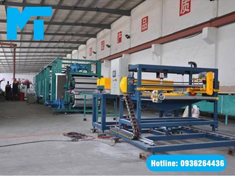 uu-diem-cua-day-chuyen-san-xuat Ưu điểm của dây chuyền sản xuất tấm Sandwich Panel PU